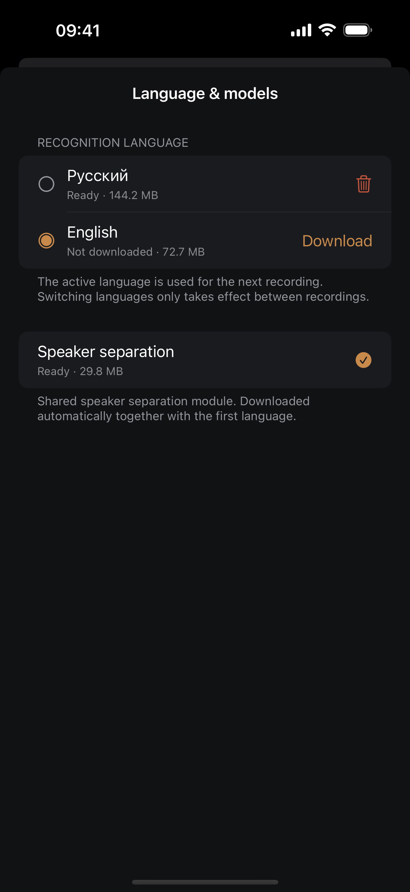 Language & models screen showing on-device Russian and English models and their sizes