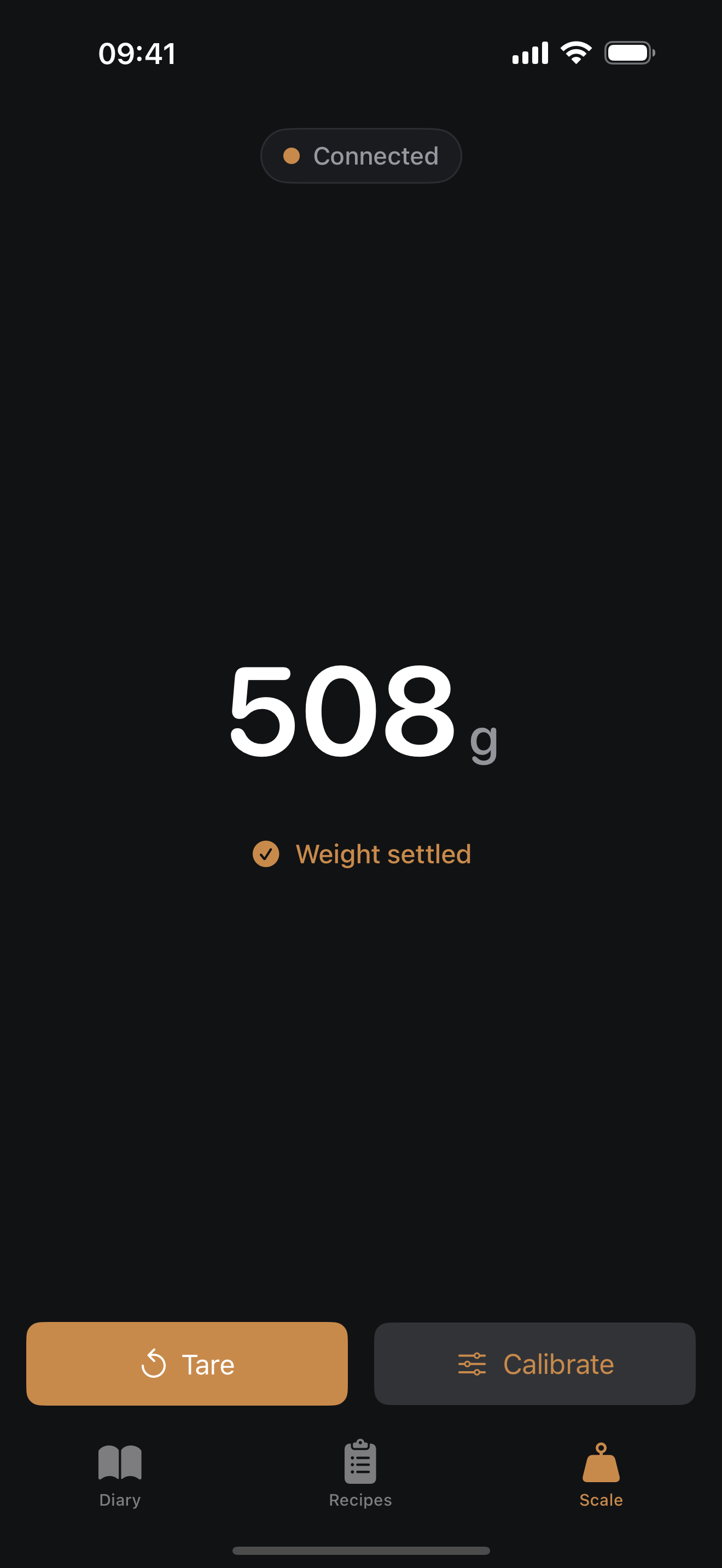ScalePlate scale screen showing a large 508 g weight readout, a Connected status and Tare and Calibrate buttons